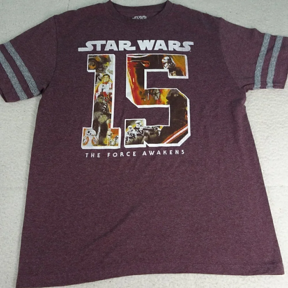 Star Wars The Force Awakens Maroon T-Shirt Medium